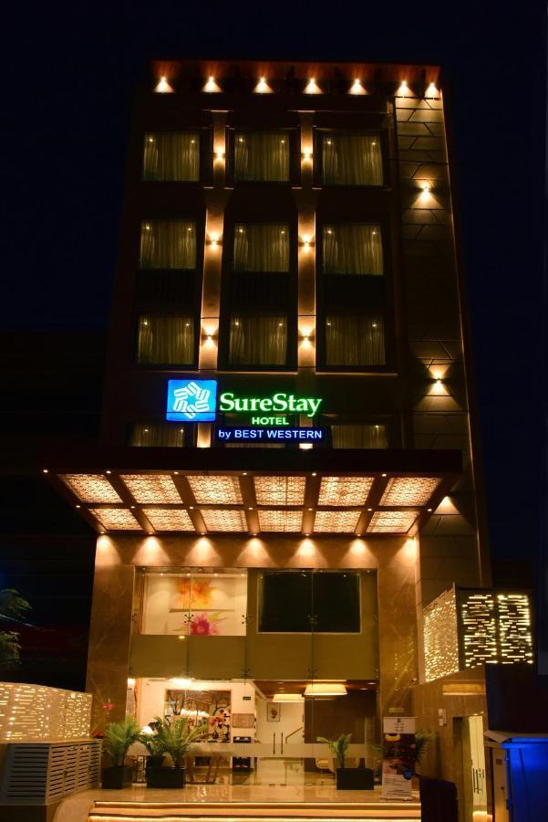 Surestay By Best Western Model Town Amritsar Exterior photo